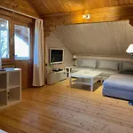In Meiserich Mit Terrasse Und Garten By Interhome *