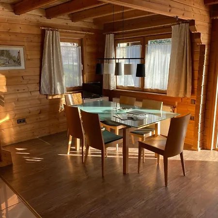 In Meiserich Mit Terrasse Und Garten By Interhome Casa vacanze