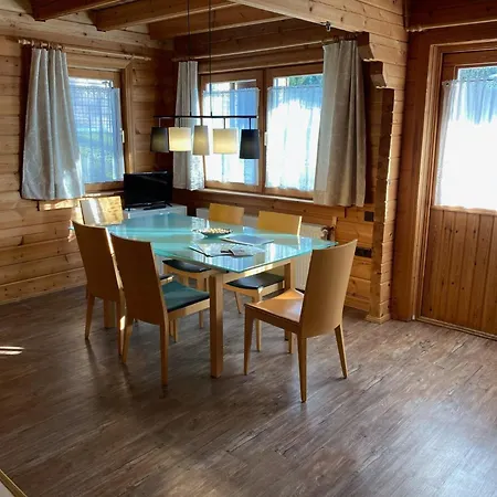 בית נופש In Meiserich Mit Terrasse Und Garten By Interhome אולמן