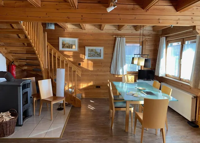 In Meiserich Mit Terrasse Und Garten By Interhome Casa vacanze Ulmen